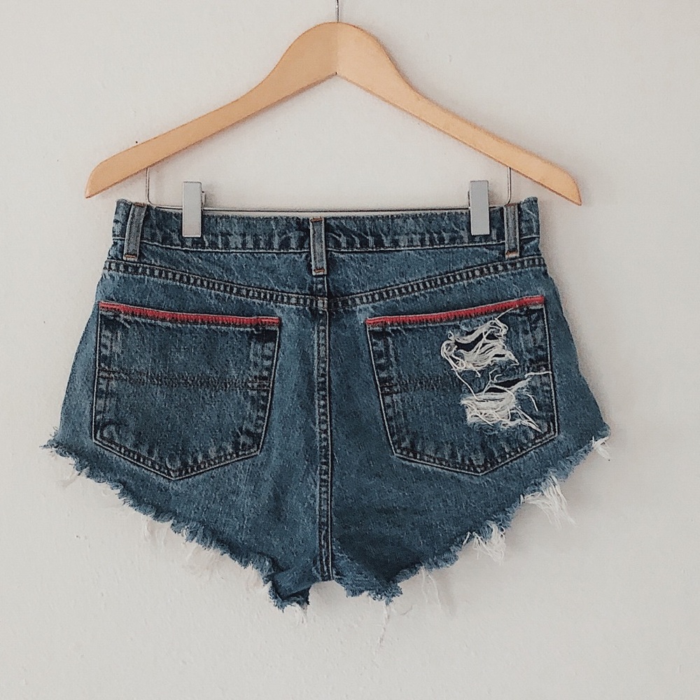 VINTAGE RALPH LAUREN  lived in cutoffs